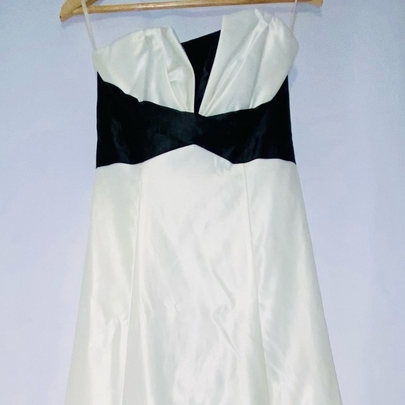 Gunne Sax 90s Jessica McClintock Ivory & Black Strapless Gown Size 7 - Picture 6 of 11